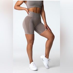 🩷 NVGTN NWT Taupe Contour 2.0 Shorts